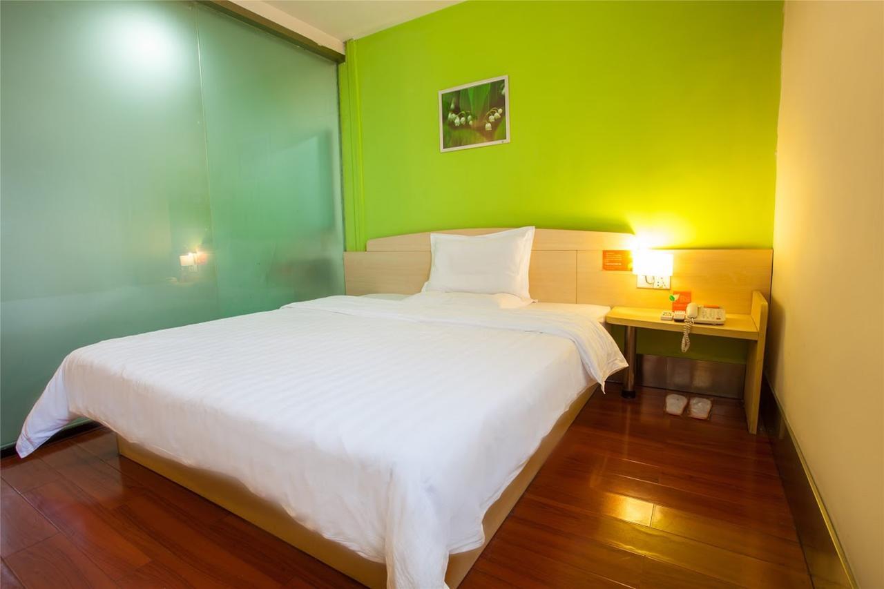 7Days Inn Huludao Xingcheng Hot Spring Street Exterior photo
